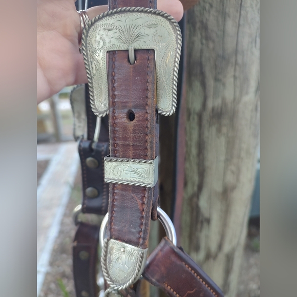 Vintage Leather Horse Show Halter with Matching Lead - Picture 13 of 13